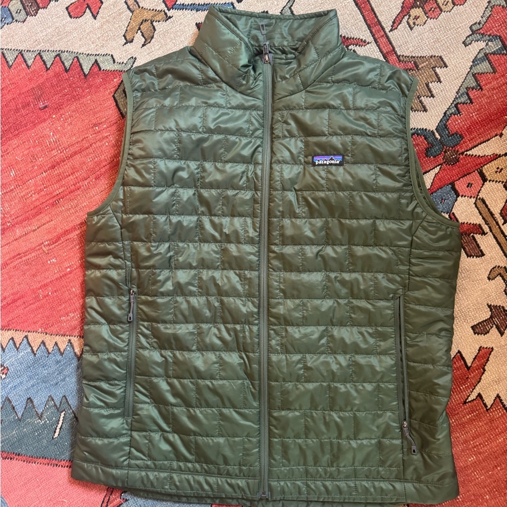 Patagonia Men’s Nano Puff Vest, size XL